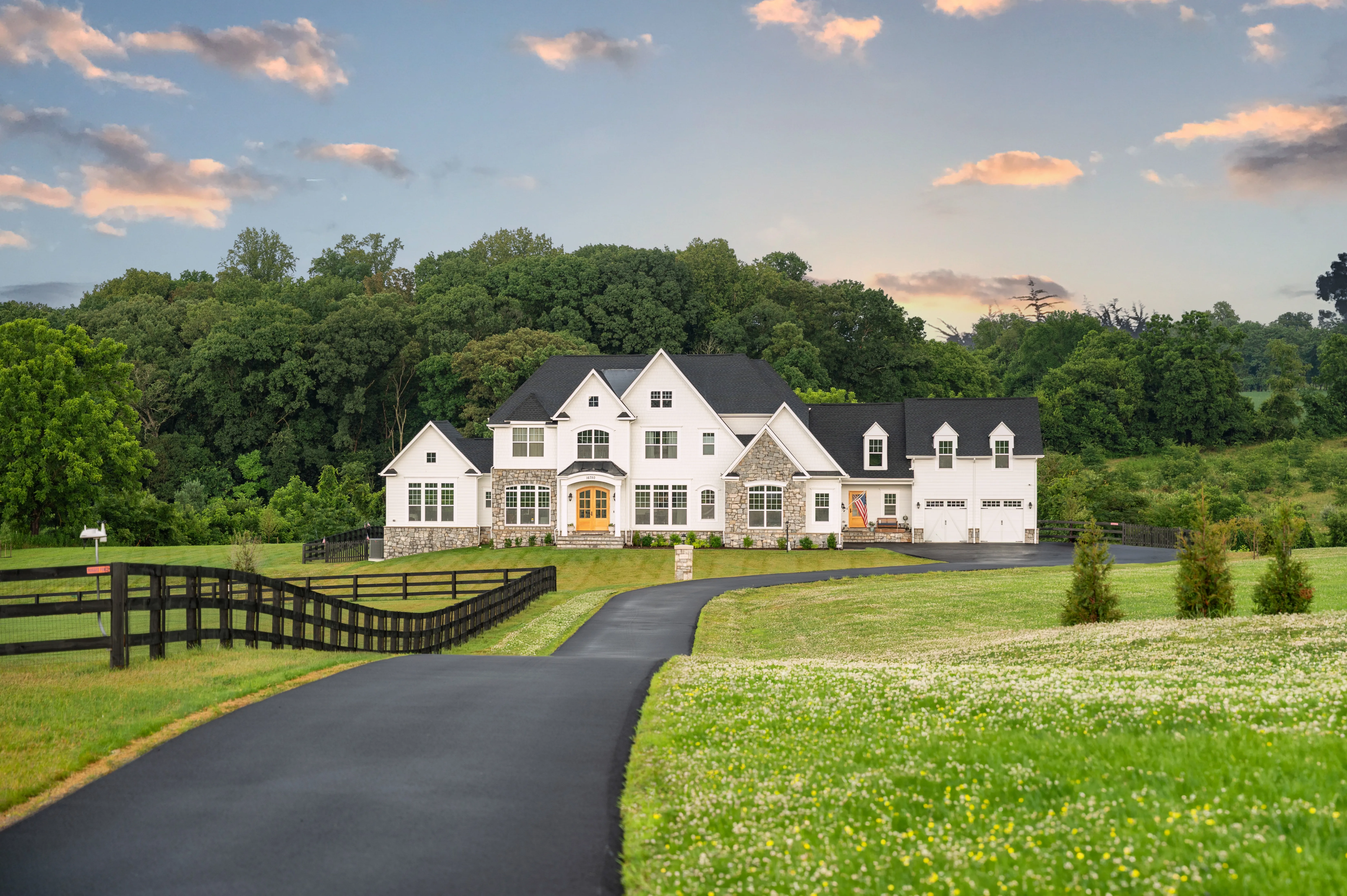 Luxury home exterior in Bethesda Maryland — professional real estate photography by Umedia